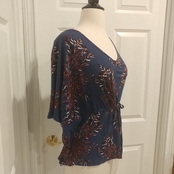 💖 OVER THE SHOULDER TUNIC 💖 - Picture 3 of 5